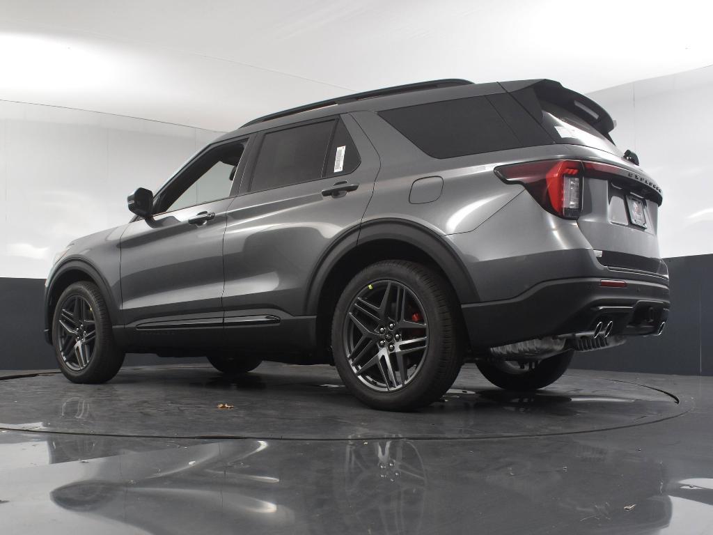 new 2025 Ford Explorer car, priced at $52,100