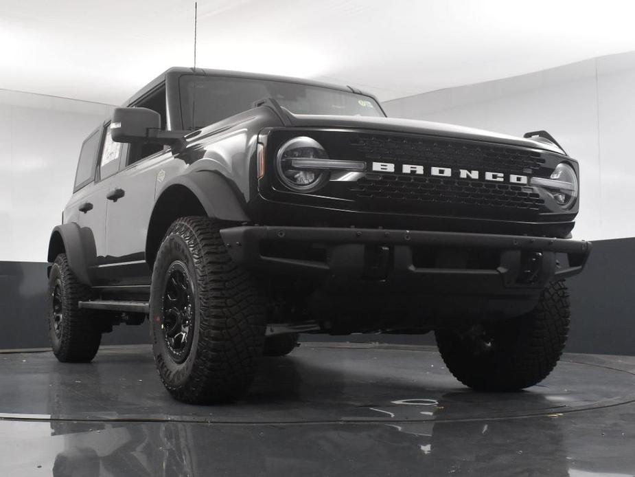 new 2024 Ford Bronco car, priced at $65,393