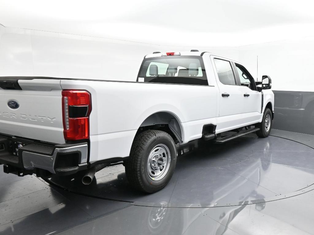 new 2025 Ford F-250 car, priced at $55,860