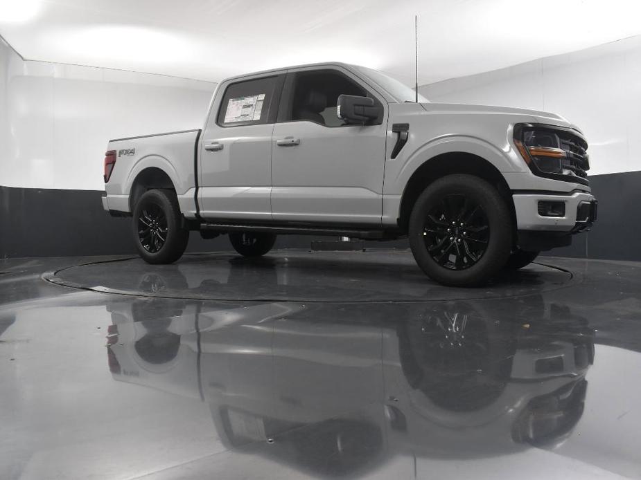 new 2024 Ford F-150 car, priced at $60,075