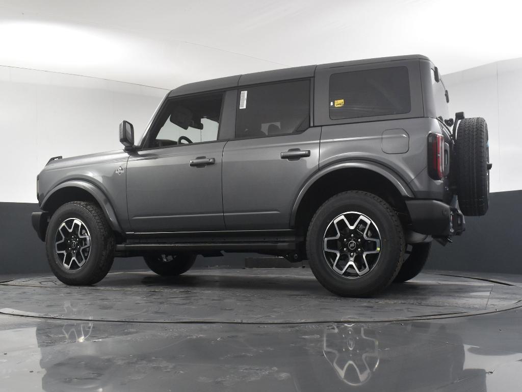 new 2024 Ford Bronco car, priced at $47,320