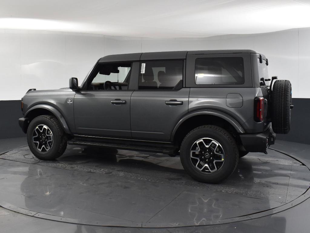 new 2024 Ford Bronco car, priced at $47,320