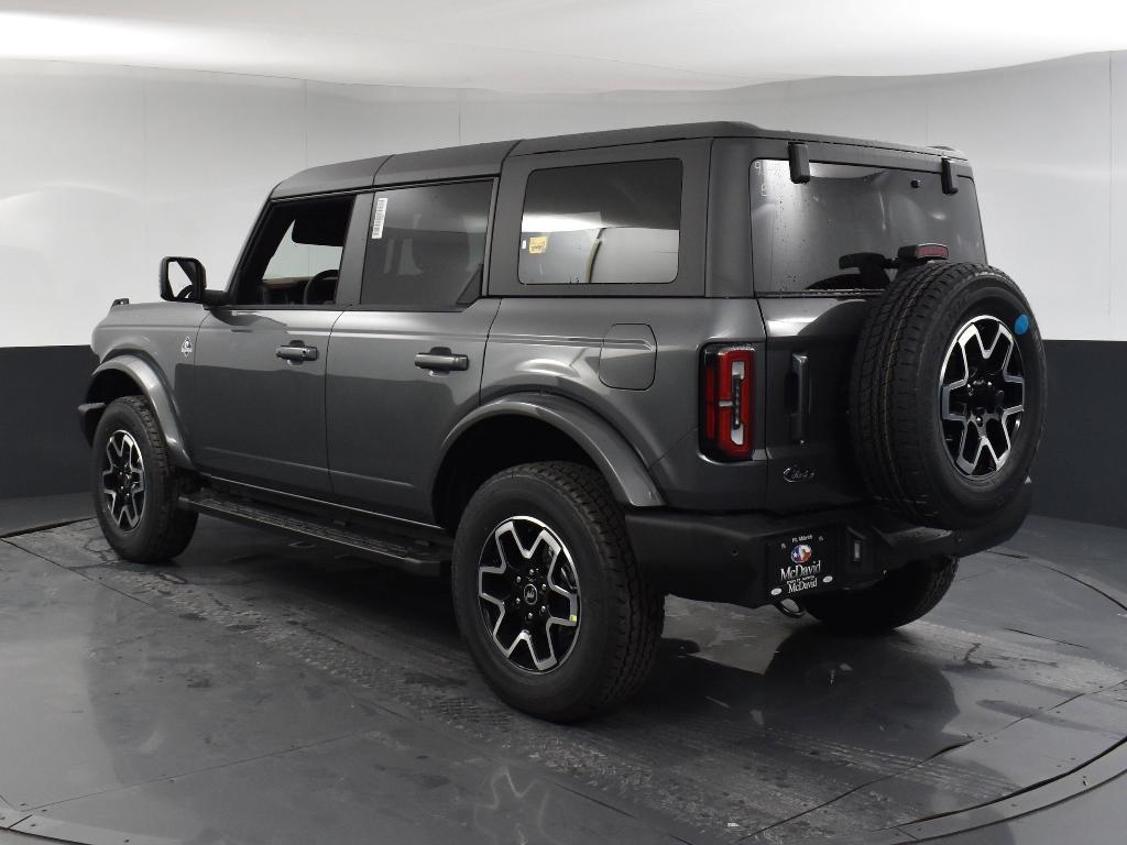 new 2024 Ford Bronco car, priced at $47,320