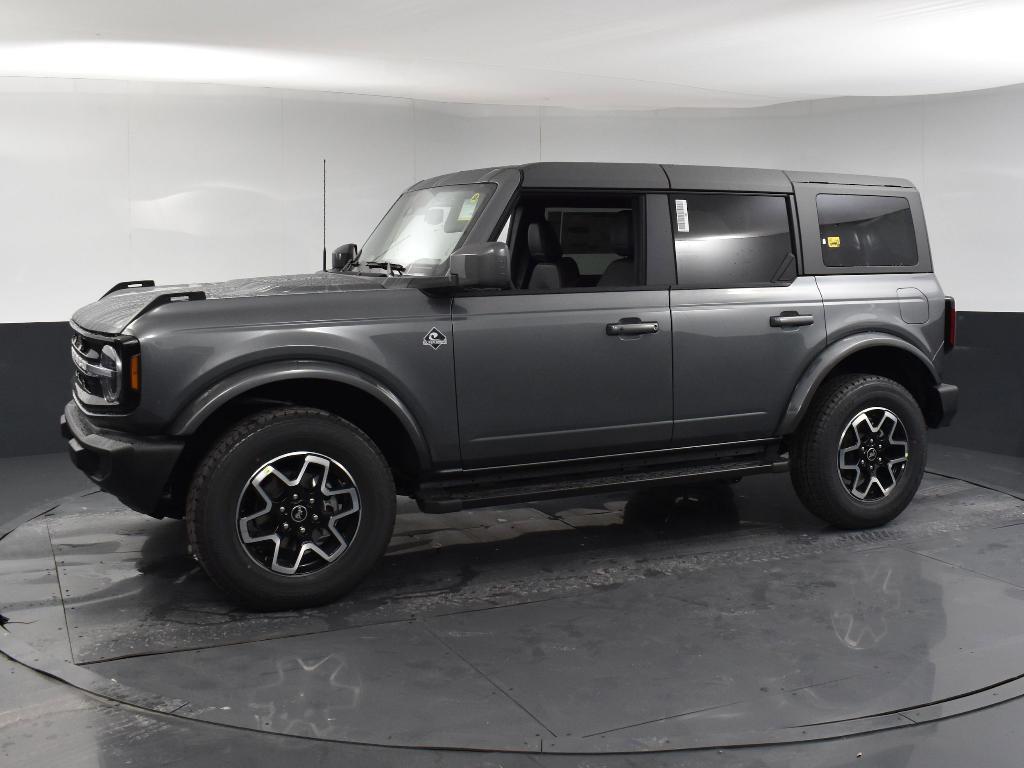 new 2024 Ford Bronco car, priced at $47,320