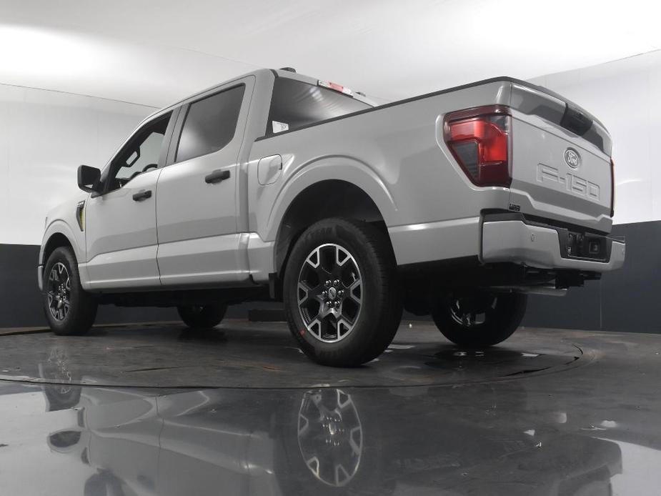 new 2024 Ford F-150 car, priced at $40,330