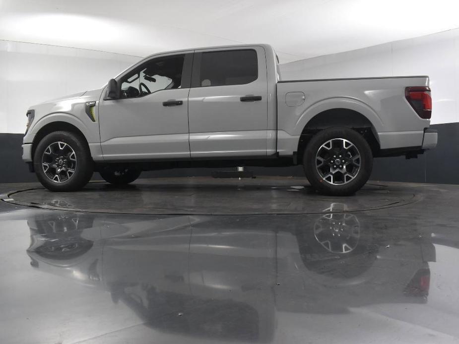 new 2024 Ford F-150 car, priced at $40,330