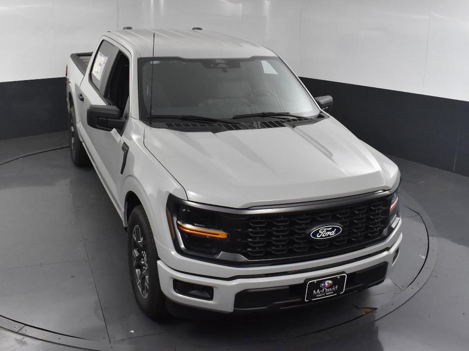 new 2024 Ford F-150 car, priced at $40,330