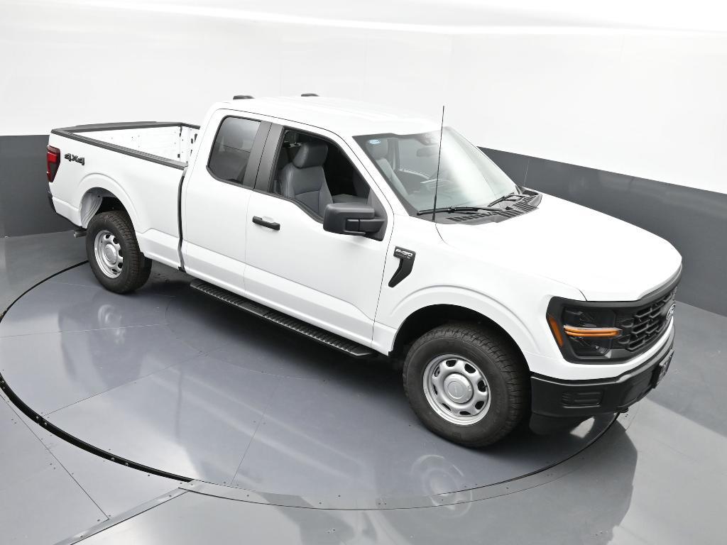 new 2025 Ford F-150 car, priced at $45,338