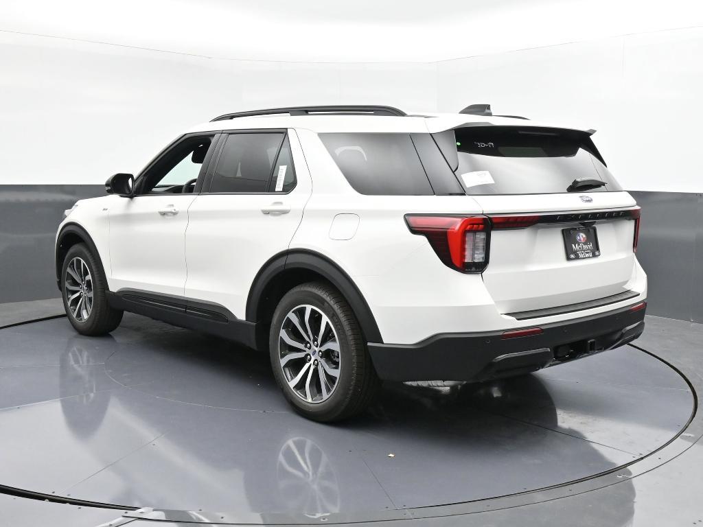 new 2025 Ford Explorer car, priced at $41,010