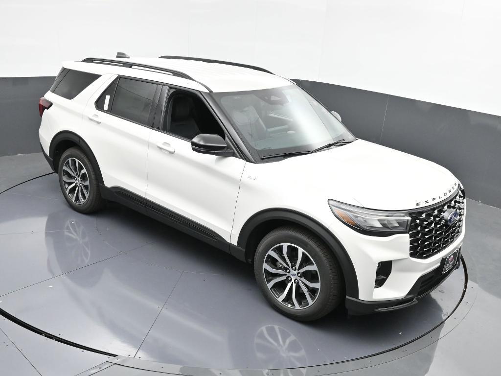 new 2025 Ford Explorer car, priced at $41,010