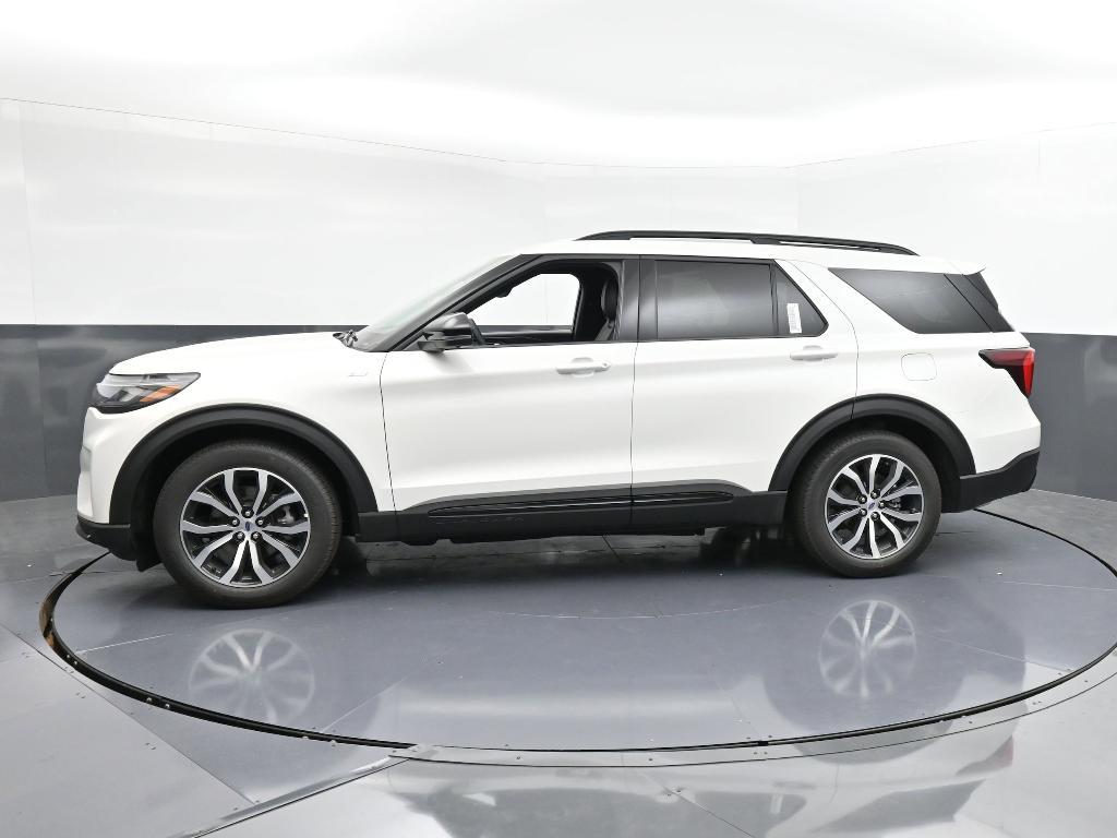 new 2025 Ford Explorer car, priced at $41,010
