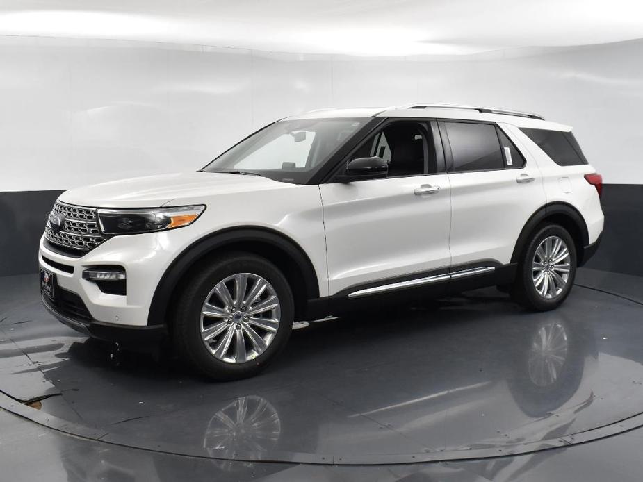 new 2024 Ford Explorer car, priced at $48,204