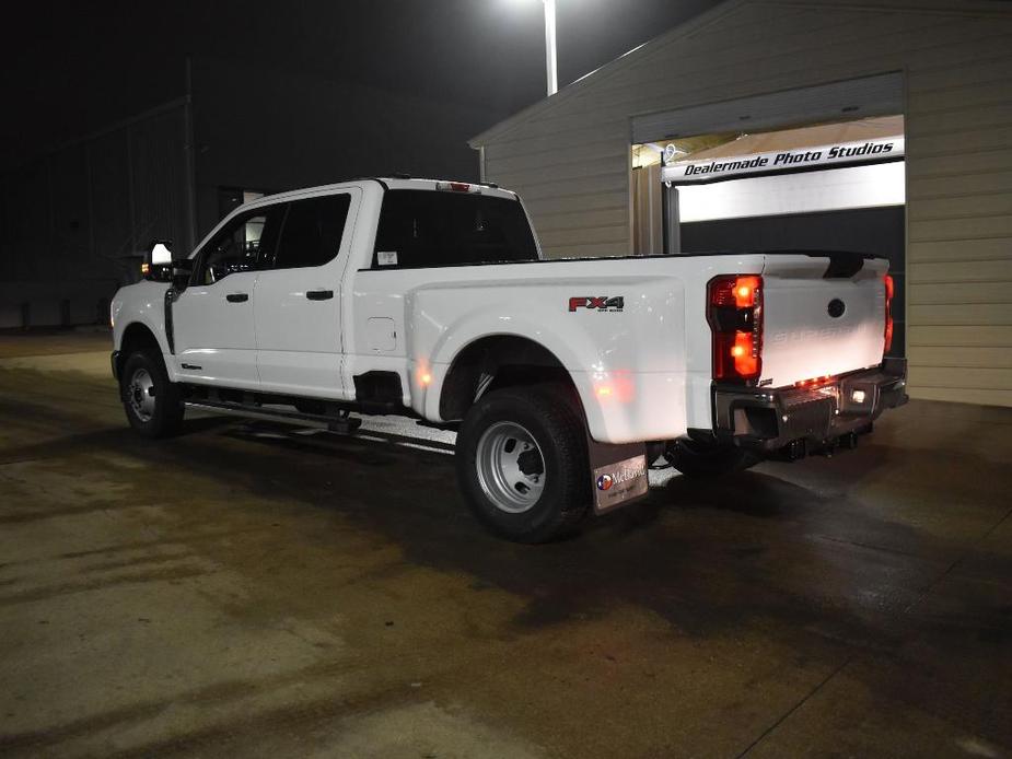 new 2024 Ford F-350 car, priced at $65,925