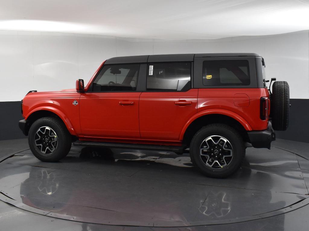 new 2024 Ford Bronco car, priced at $47,615