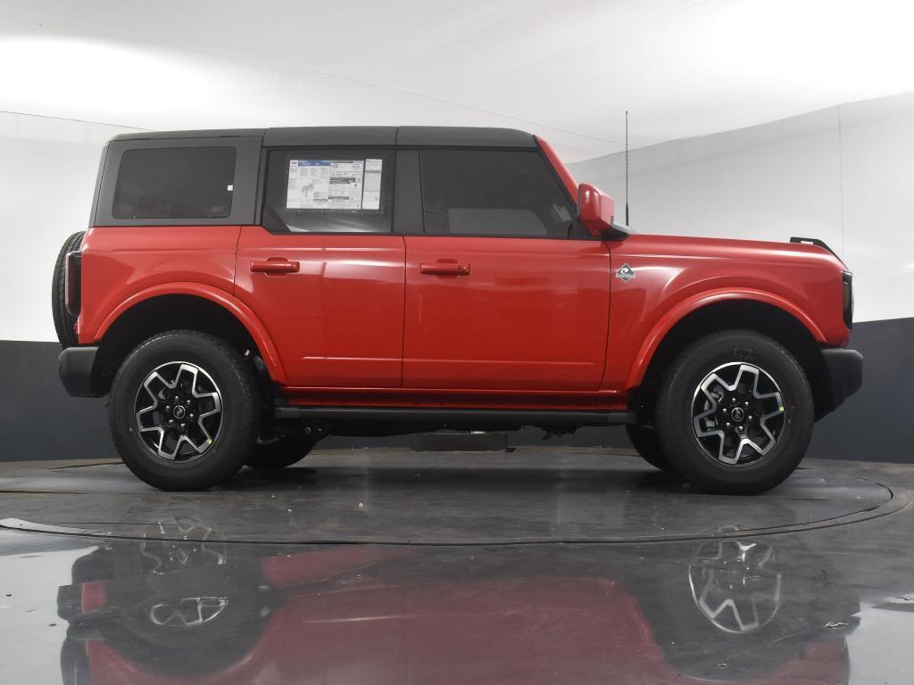 new 2024 Ford Bronco car, priced at $47,615