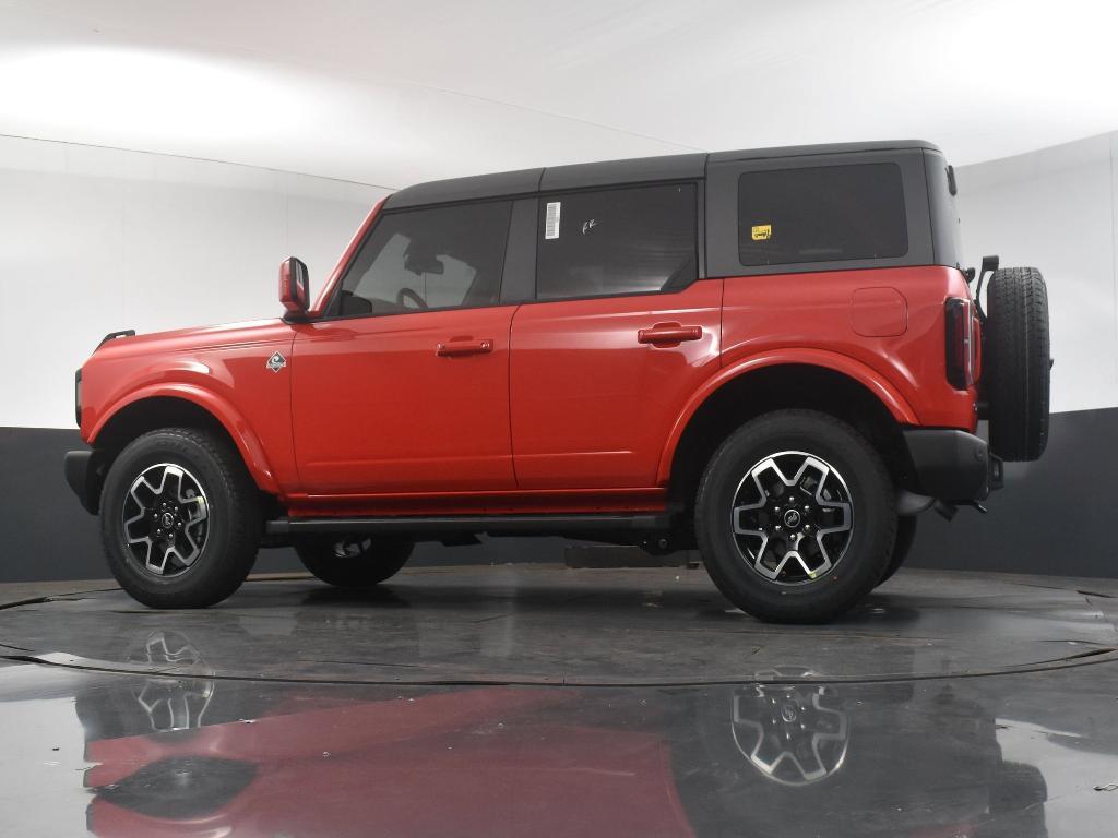 new 2024 Ford Bronco car, priced at $47,615