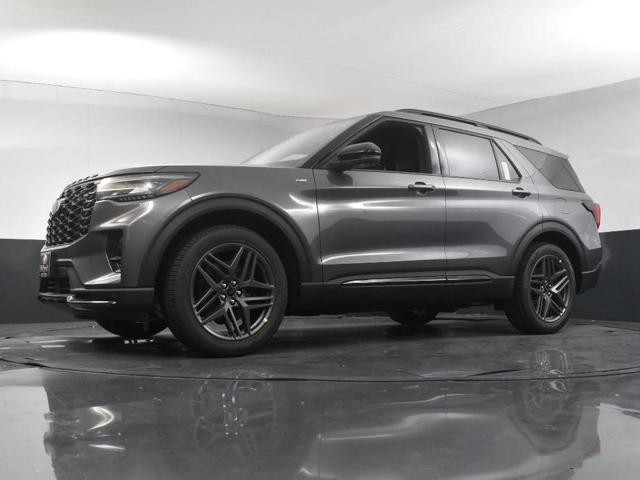 new 2025 Ford Explorer car, priced at $44,845