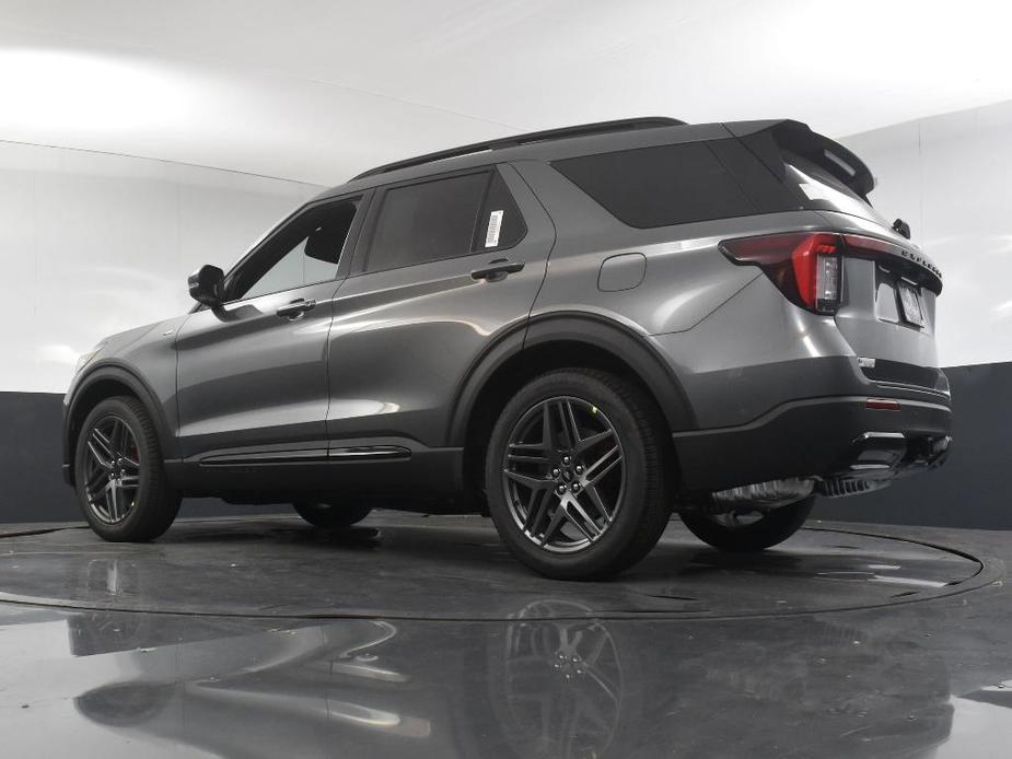 new 2025 Ford Explorer car, priced at $44,845