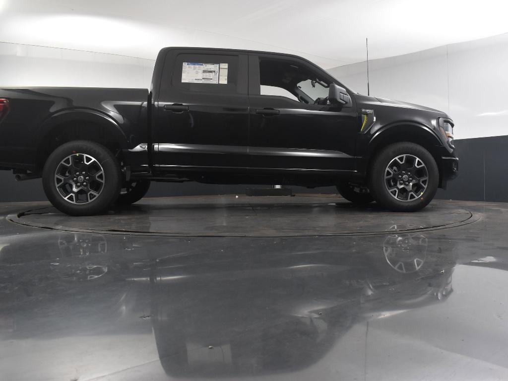 new 2024 Ford F-150 car, priced at $40,590