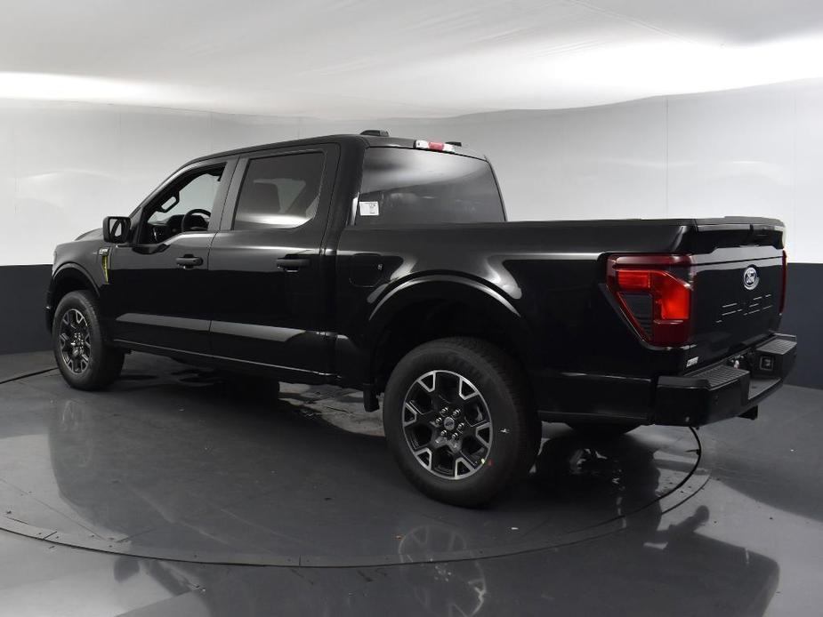 new 2024 Ford F-150 car, priced at $42,090