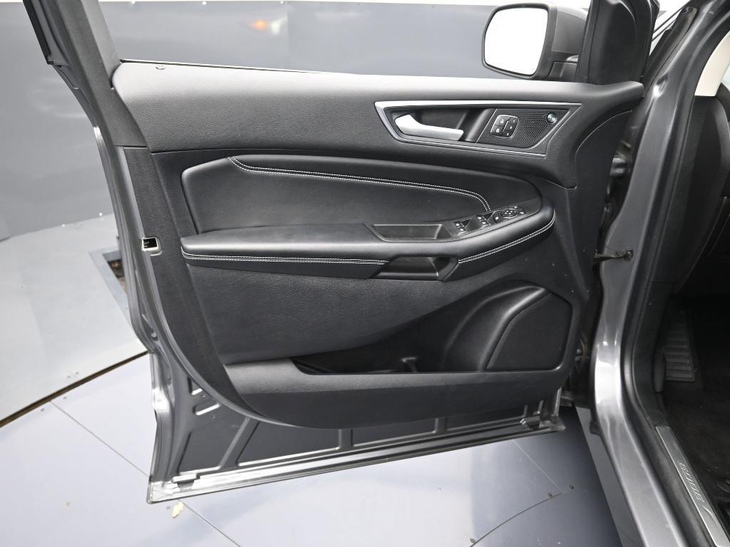 used 2021 Ford Edge car, priced at $25,455