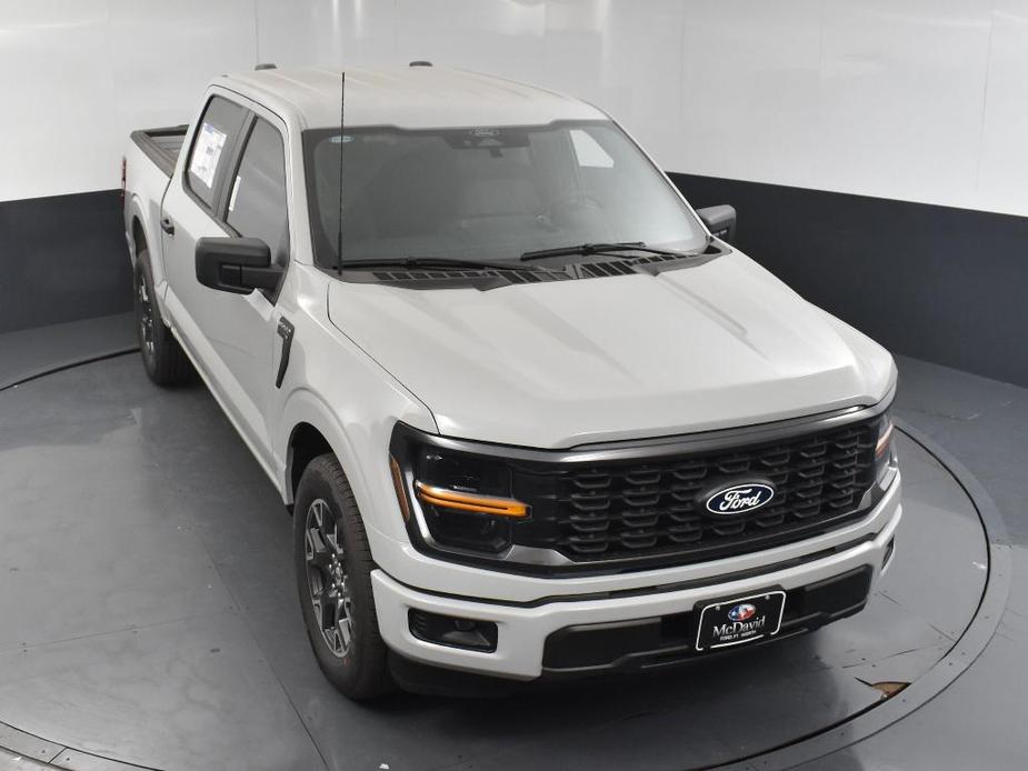 new 2024 Ford F-150 car, priced at $40,330