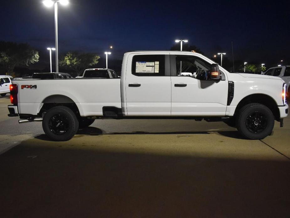 new 2024 Ford F-250 car, priced at $52,640