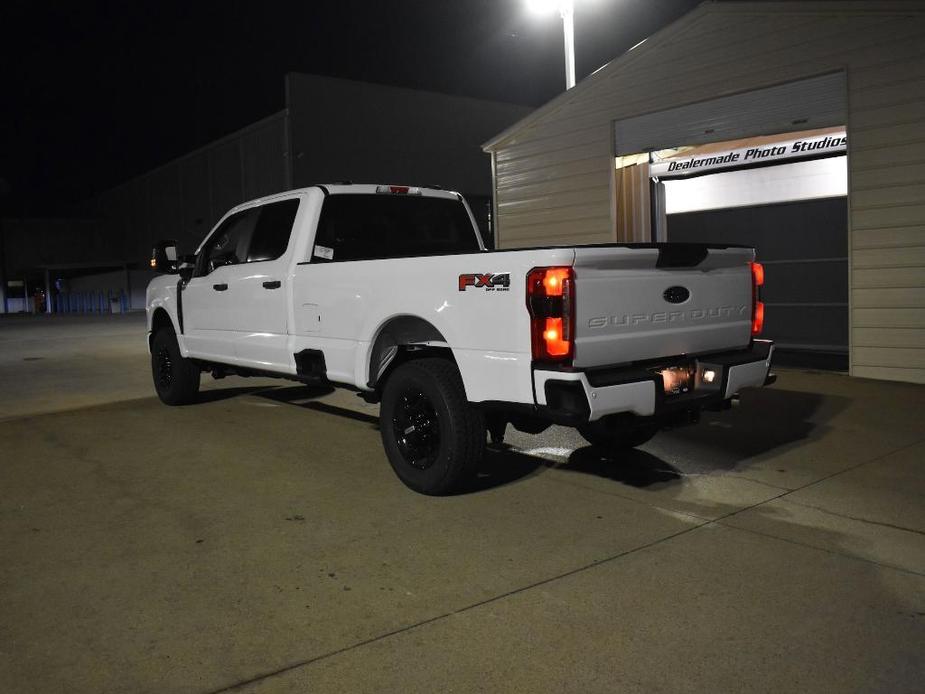 new 2024 Ford F-250 car, priced at $52,640