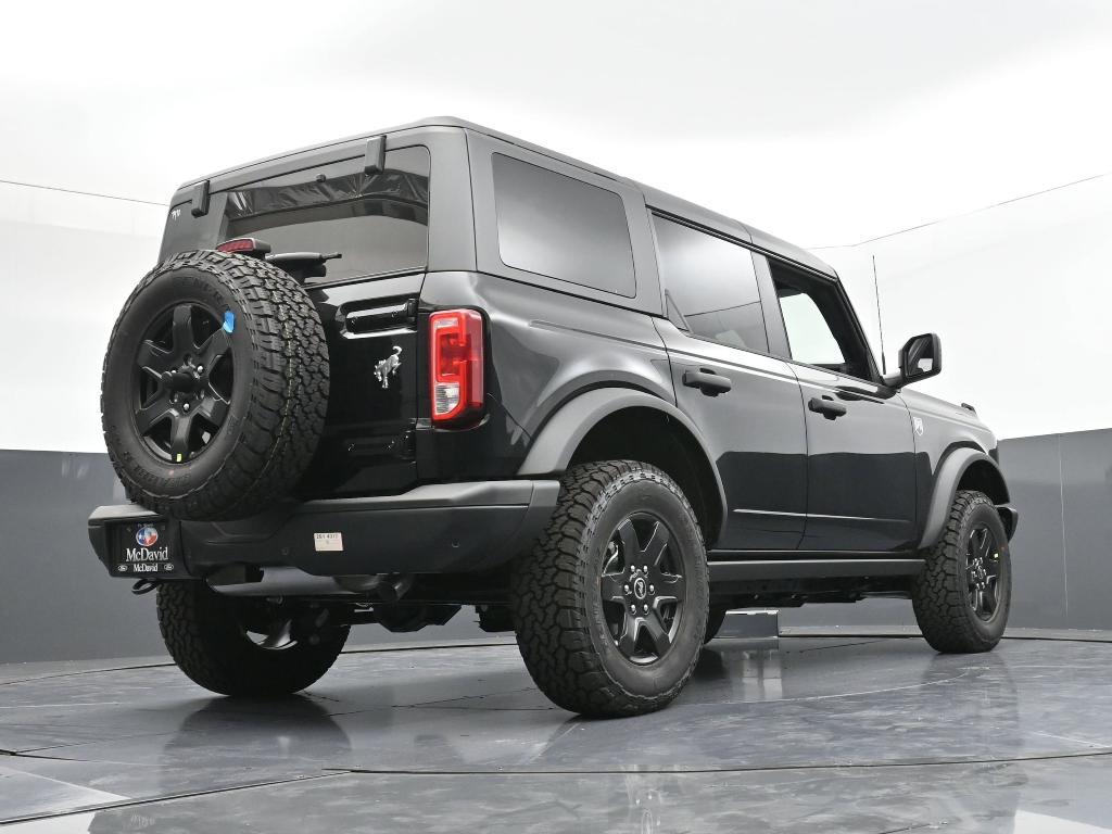 new 2025 Ford Bronco car, priced at $52,960