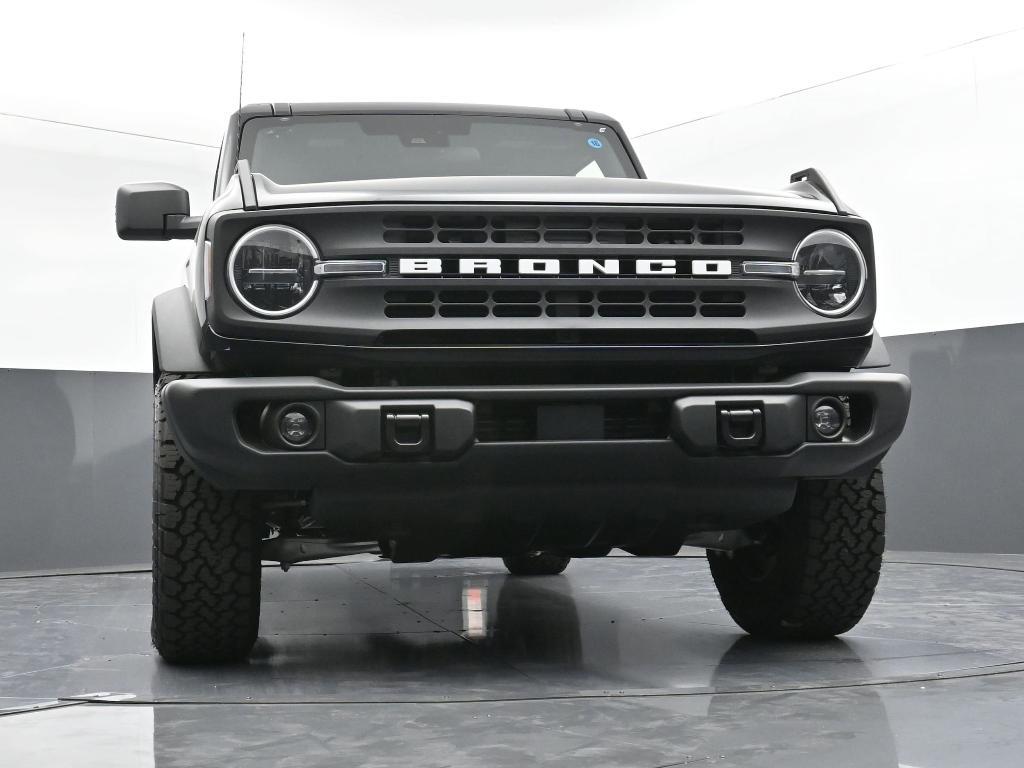 new 2025 Ford Bronco car, priced at $52,960