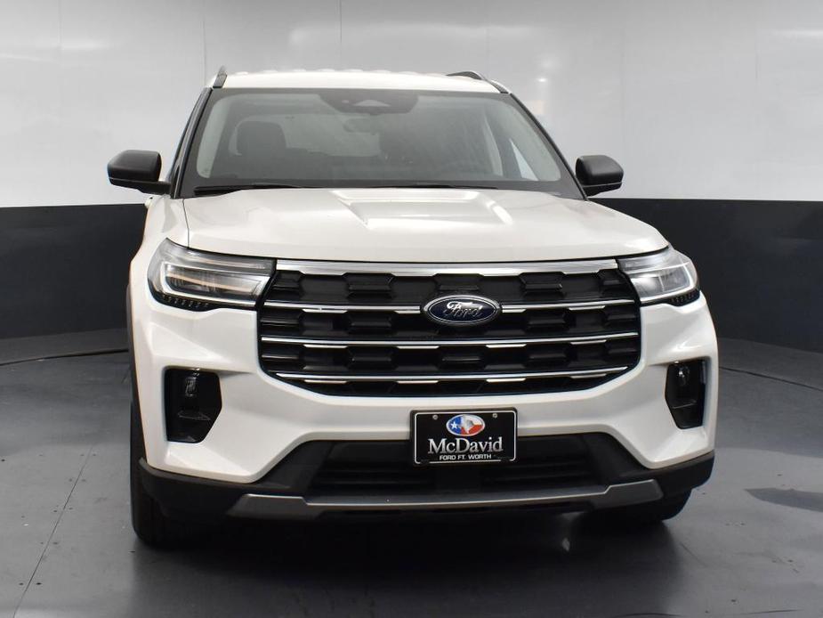 new 2025 Ford Explorer car, priced at $40,225