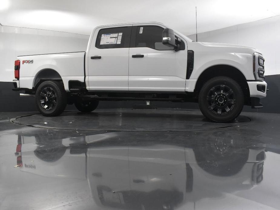 new 2024 Ford F-250 car, priced at $53,625