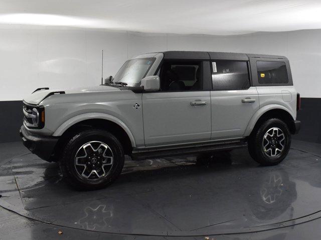 new 2024 Ford Bronco car, priced at $47,320