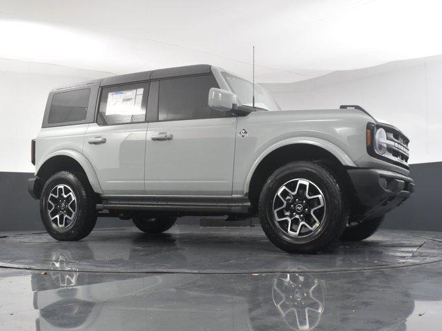 new 2024 Ford Bronco car, priced at $47,320