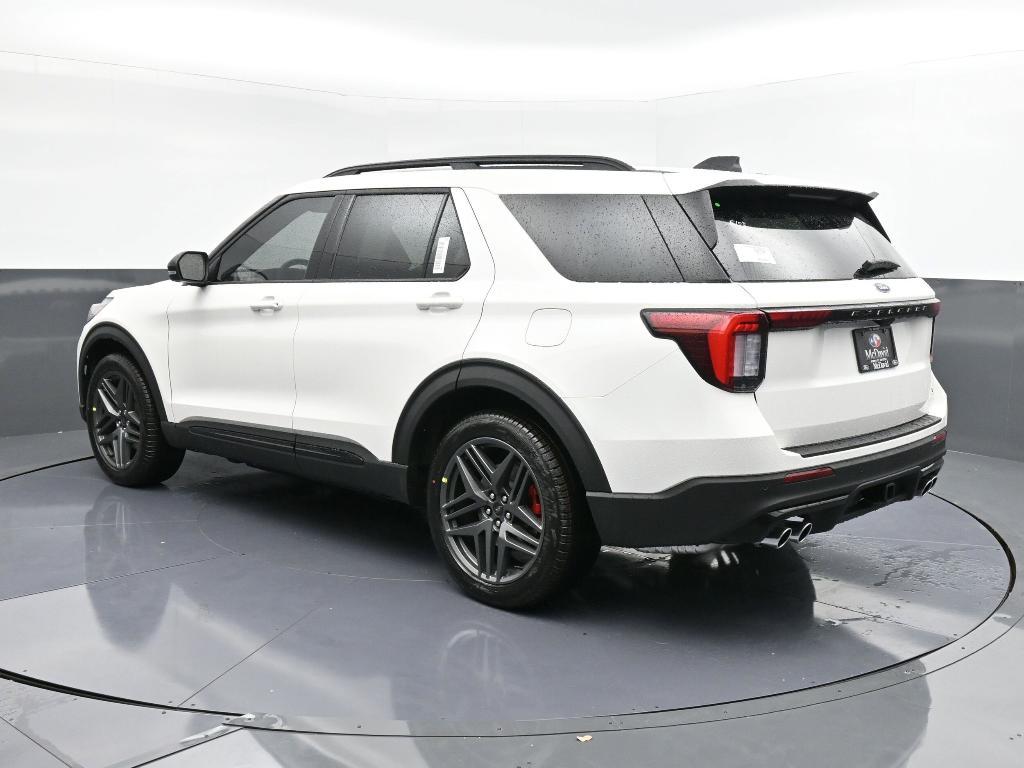 new 2025 Ford Explorer car, priced at $52,725