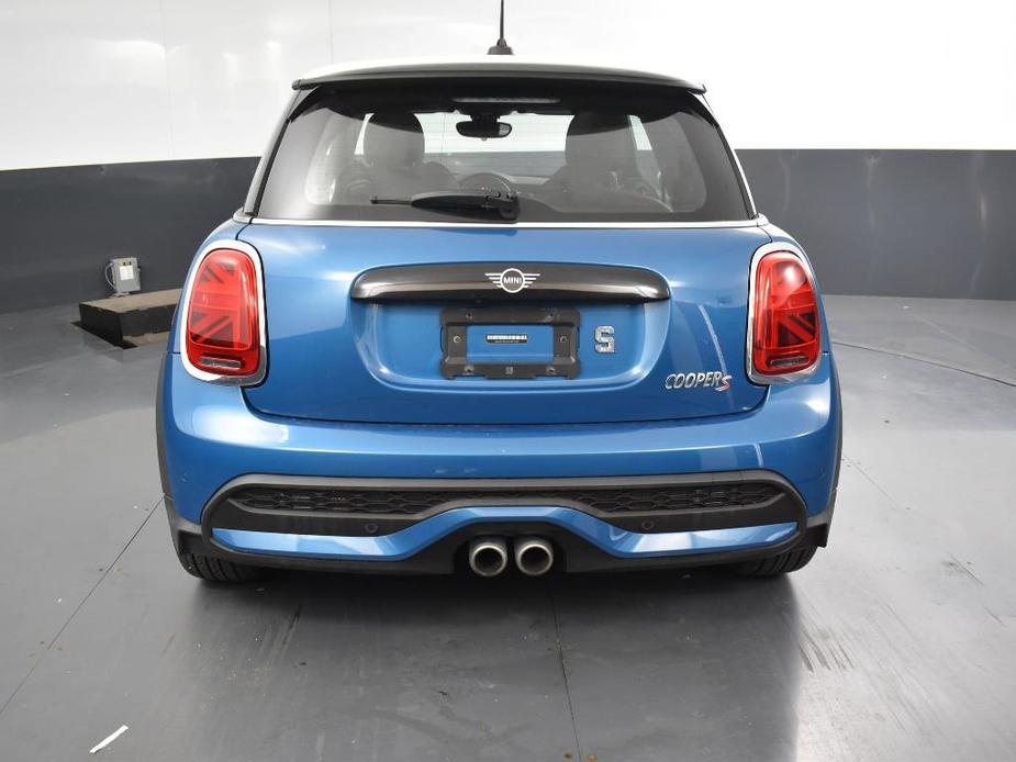 used 2022 MINI Hardtop car, priced at $25,994