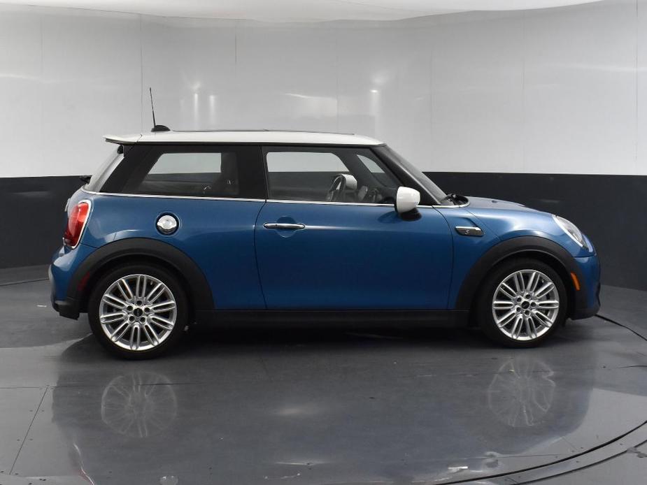 used 2022 MINI Hardtop car, priced at $25,994