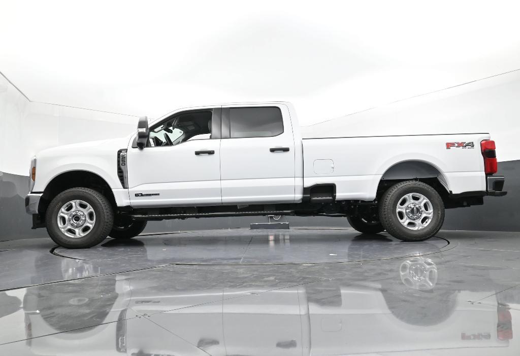 new 2025 Ford F-250 car, priced at $72,785