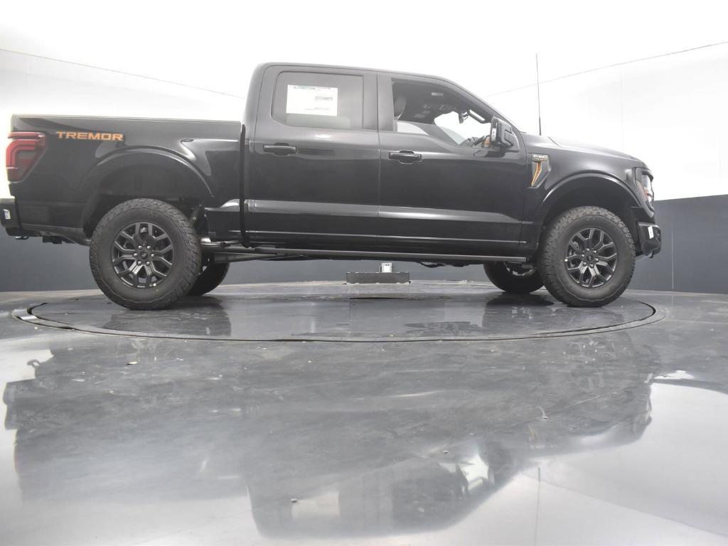 new 2025 Ford F-150 car, priced at $70,996