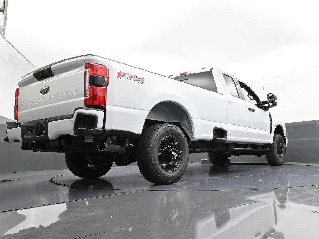 new 2025 Ford F-250 car, priced at $60,305