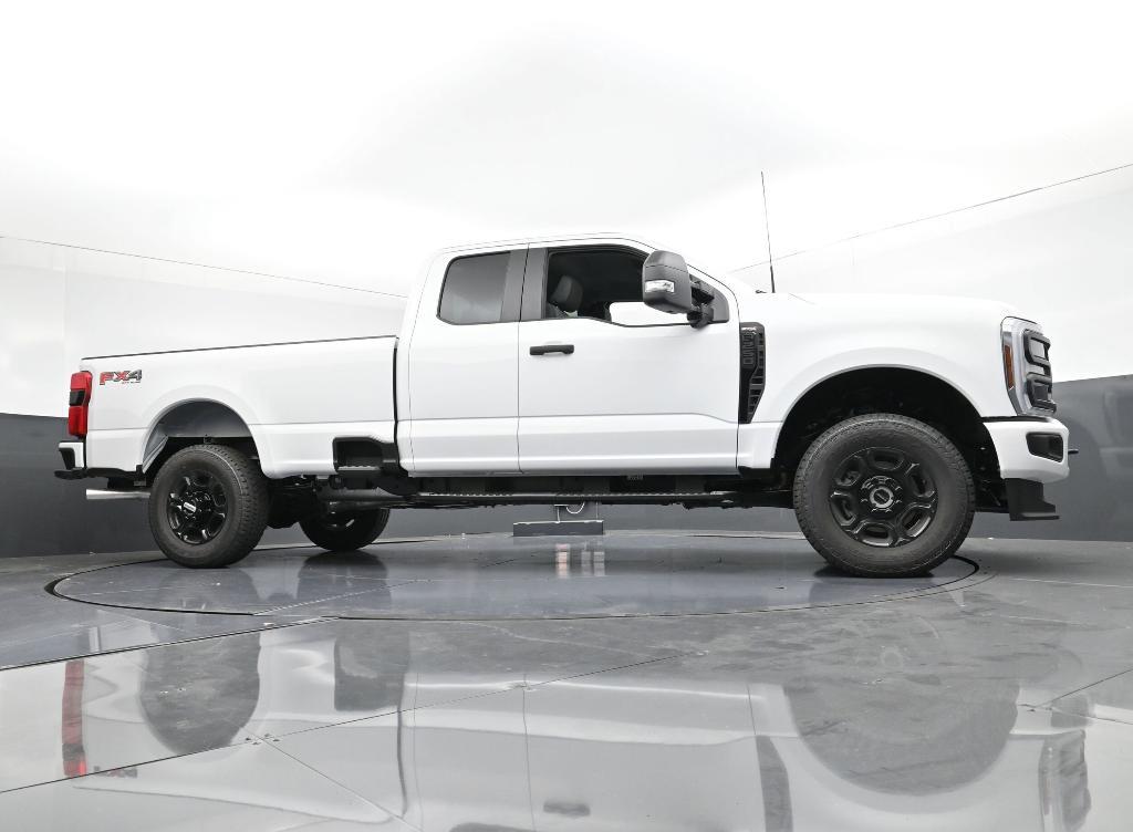 new 2025 Ford F-250 car, priced at $60,305