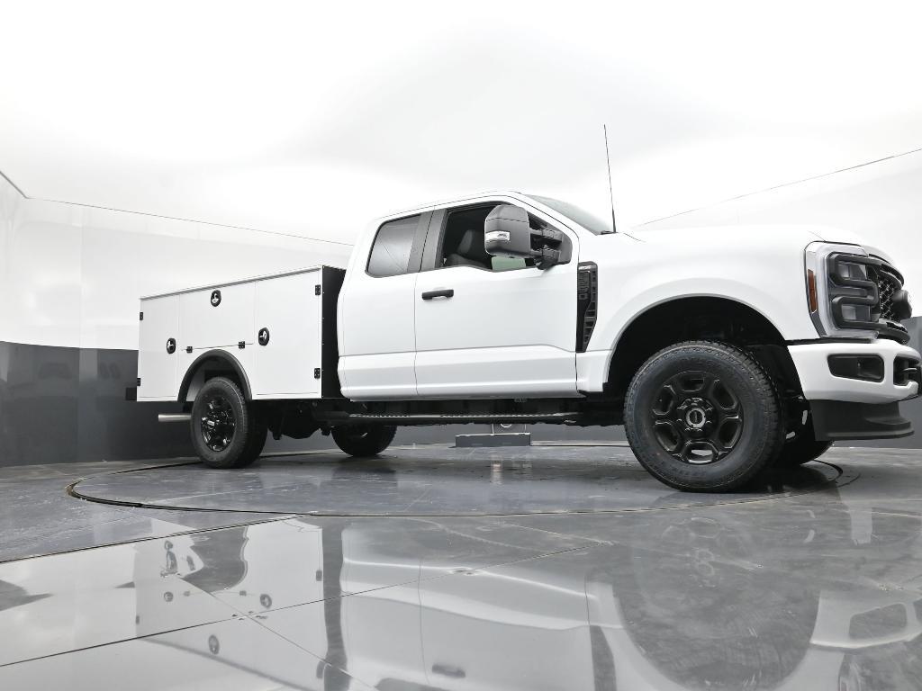 new 2025 Ford F-250 car, priced at $53,175