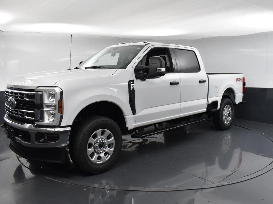 new 2024 Ford F-250 car, priced at $58,762