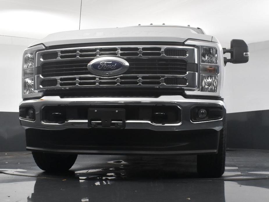 new 2024 Ford F-250 car, priced at $58,762