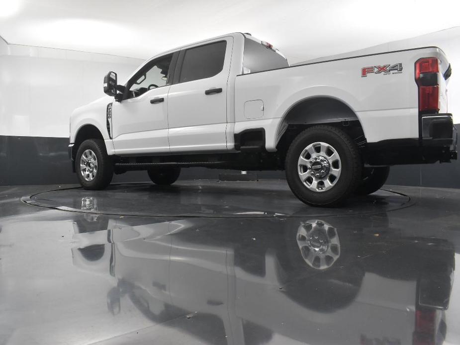 new 2024 Ford F-250 car, priced at $58,762