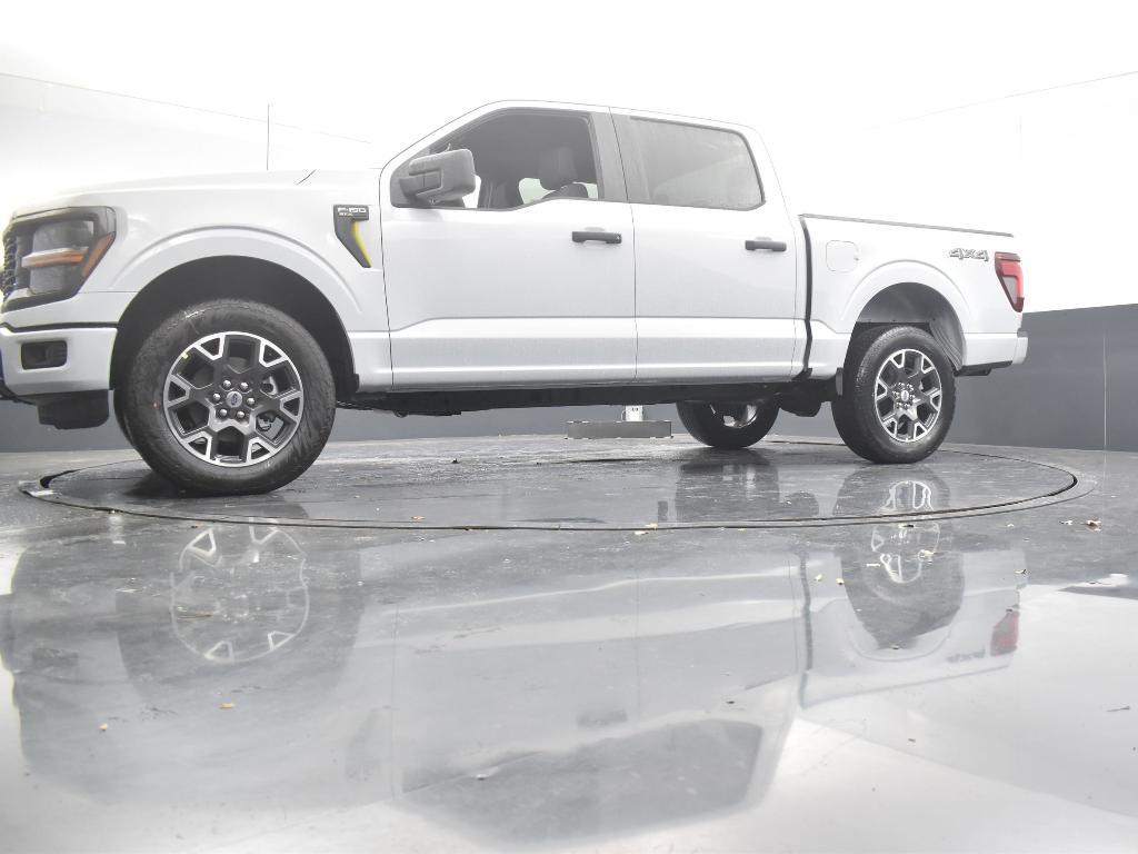 new 2025 Ford F-150 car, priced at $54,320