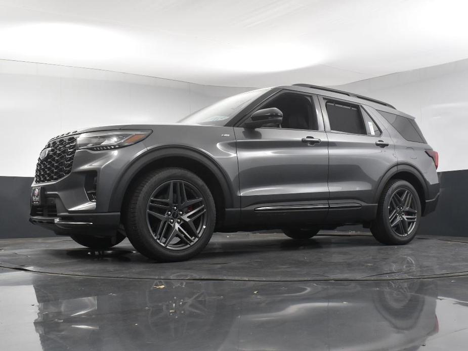 new 2025 Ford Explorer car, priced at $44,845