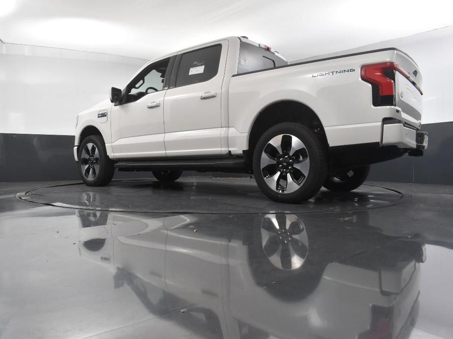 new 2024 Ford F-150 Lightning car, priced at $82,274