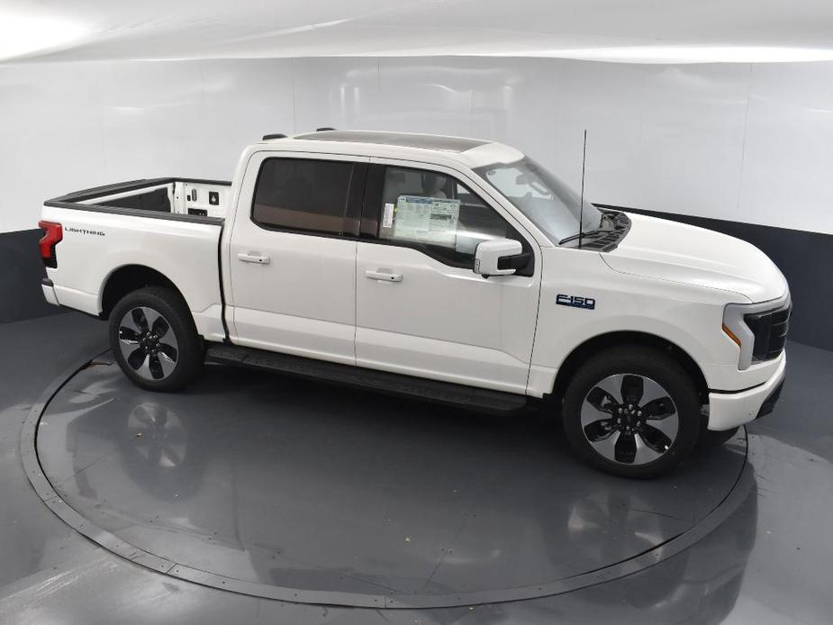 new 2024 Ford F-150 Lightning car, priced at $82,274