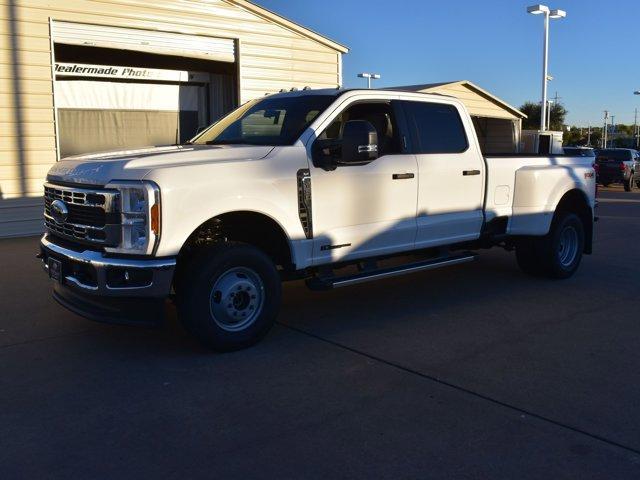 new 2024 Ford F-350 car, priced at $65,925